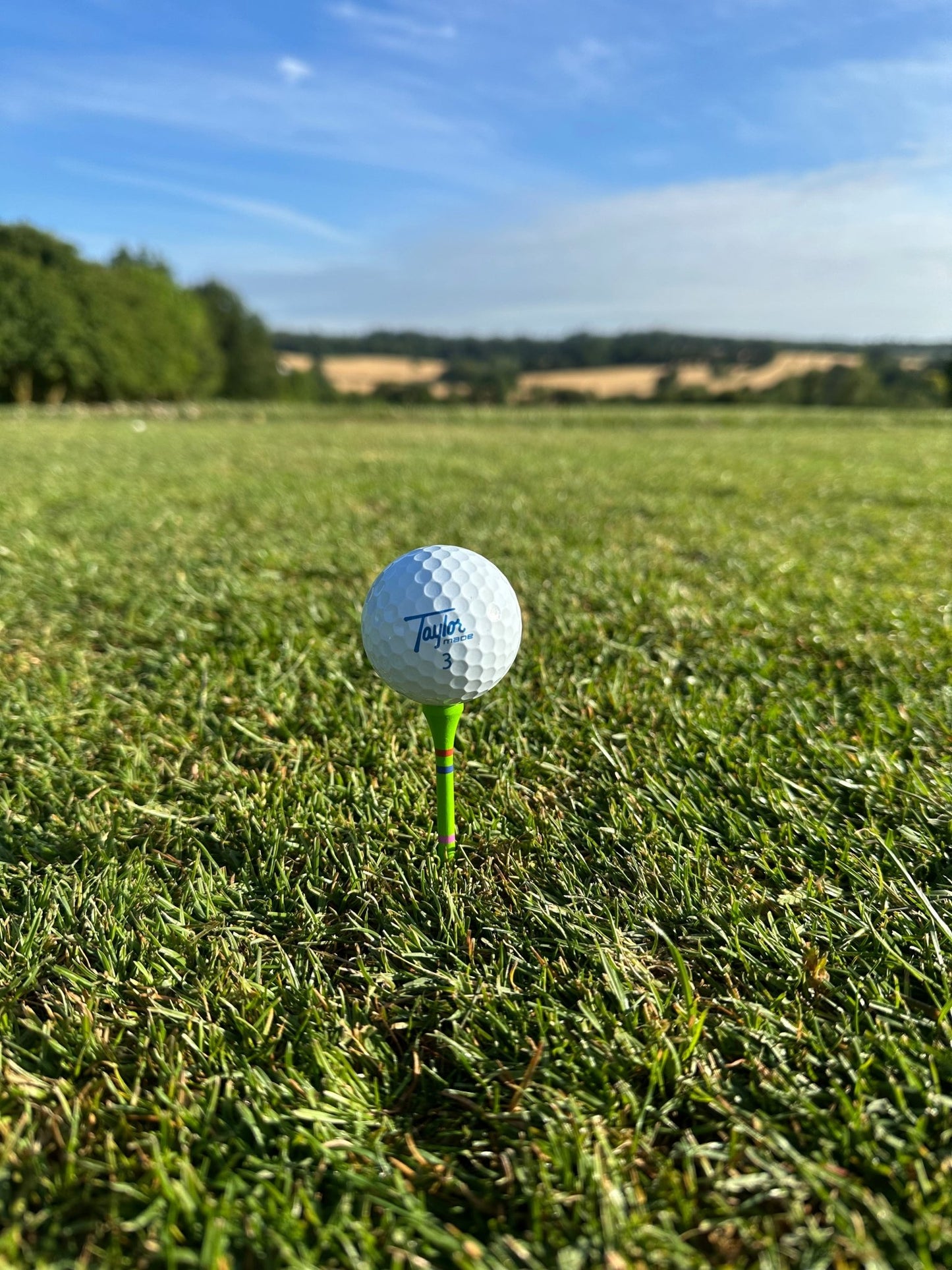 Green Edition - Not A Castle Tee - Premium 70mm Bamboo Golf Tee With Orange, Pink & Red Castle Height Indicators - 30 Pack - DM Golf